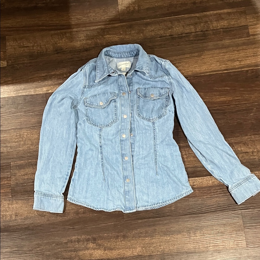 Universal Thread Denim Button-Up Shirt